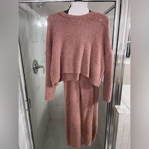 Size small fuzzy two piece set (top is cropped)